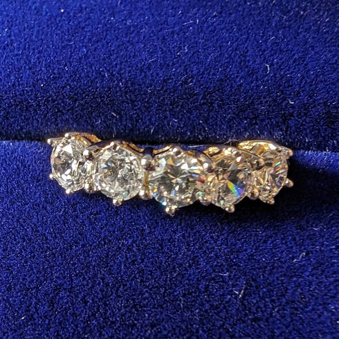 英国ヴィンテージ ジュエリー キュービックジルコニアx5 9ctゴールドリング(10号)指輪